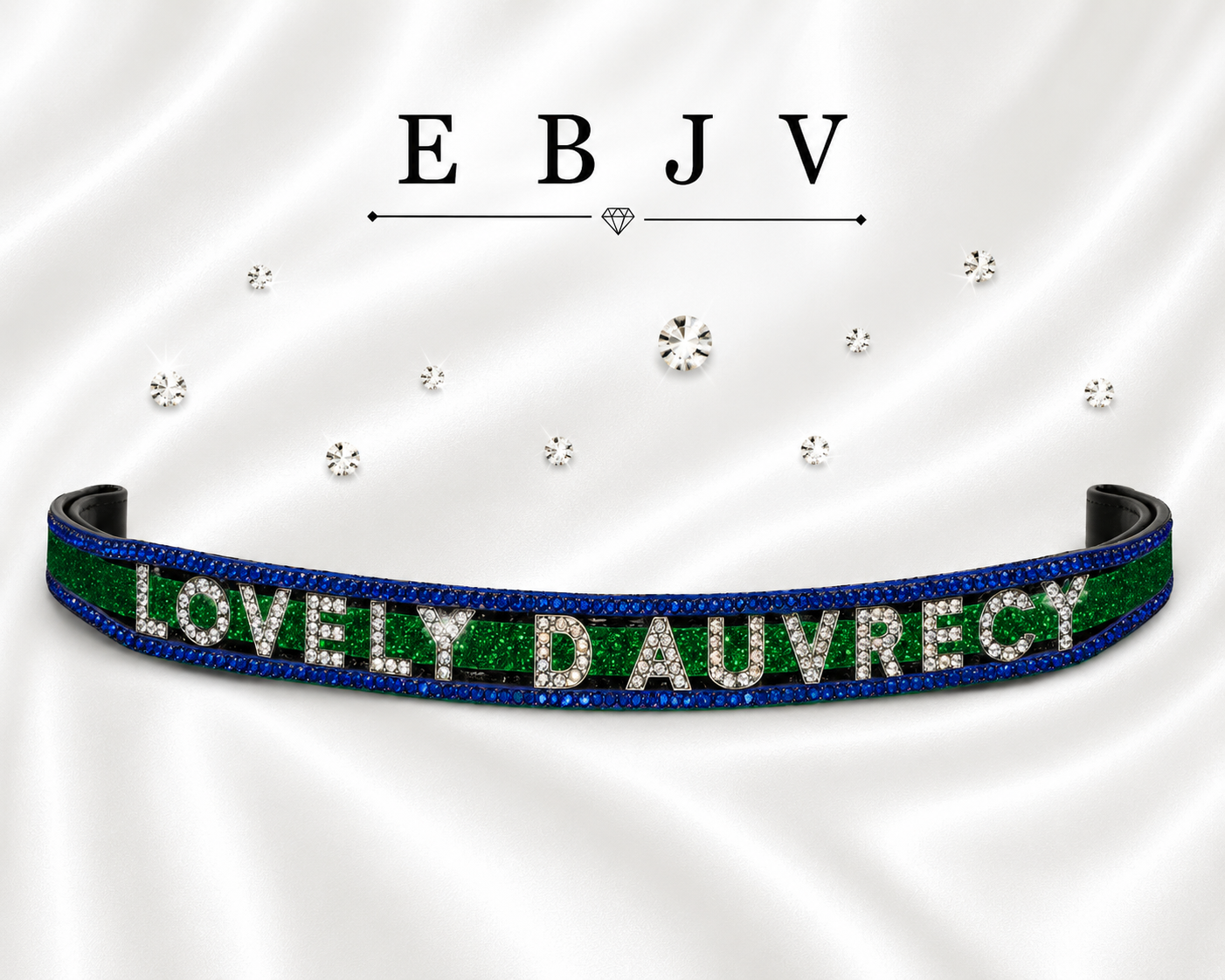 Frontal Name droit 8 lettres où PLUS